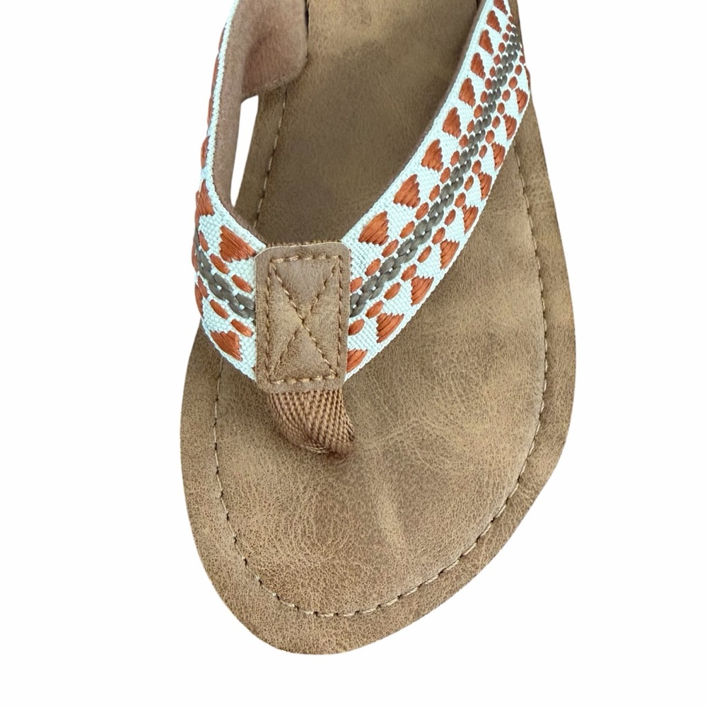 SHEIN Embroidered Strap Flip Flop Sandals NWOT - Picture 2 of 6